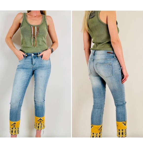 Anthropologie Pilcro & the Letterpress Yellow Bandana Hyphen Jeans • Size 28 - Picture 1 of 14